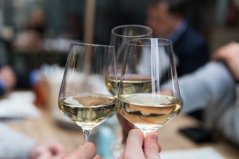 Les 10 (fausses) idées reçues à propos du vin