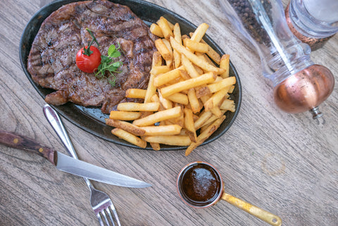 Que boire avec un steak haché frites ?