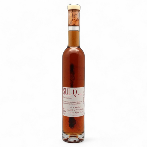 A bottle of Sul Q ... 2007 wine from the Jean-François Ganevat estate